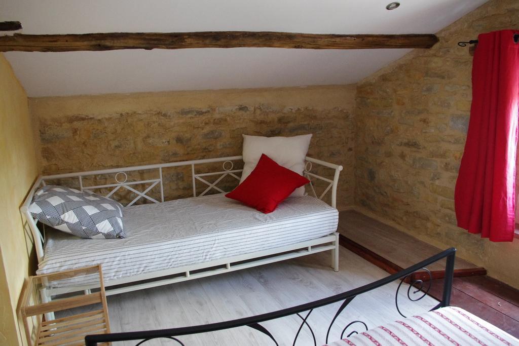 La Prade Basse Bed & Breakfast Saint-Antonin-Noble-Val Room photo